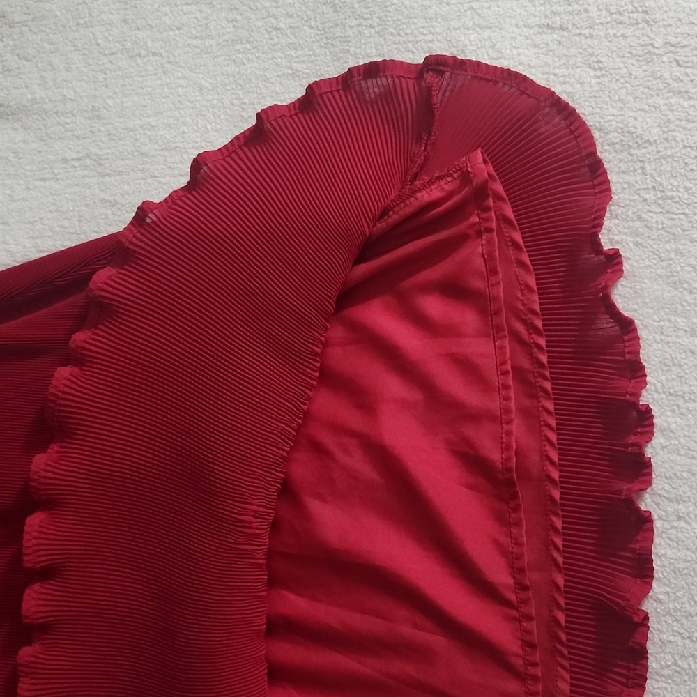 VICI WOMEN'S DREES SIZE SMALL. COLOR RED - VINE. - Picture 6 of 9